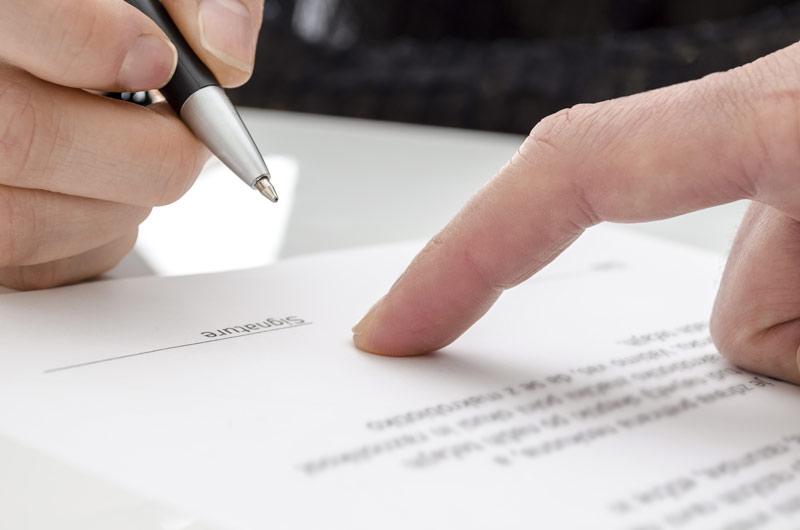 CONTRATO