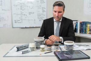 Materiais para conserto de fissuras em paredes de alvenaria